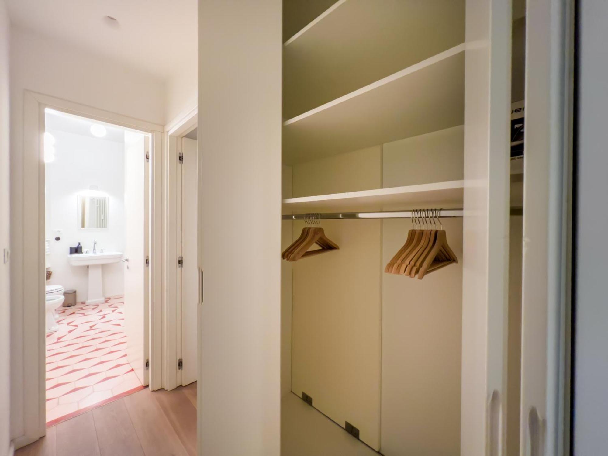 Appartement Paolo Sarpi - Charming With Terrace Milan